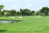 Sports Club golf et de Sports Club Bangpoo