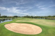 Sports Club golf et de Sports Club Bangpoo
