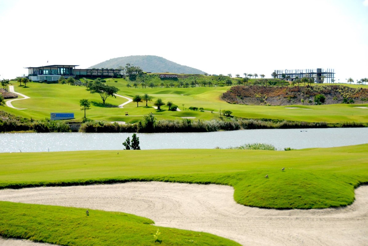 Grand Prix Golf Club (