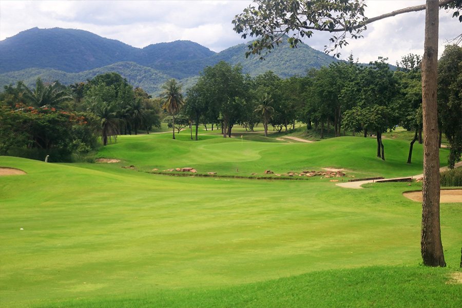 Lake View Resort & Golf Club (