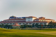 Terrain de golf Long Bien (