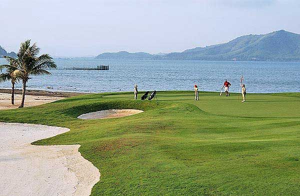 Mission Hills Phuket Golf Resort (