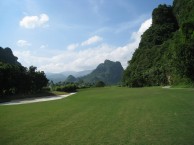 Phoenix Golf Resort