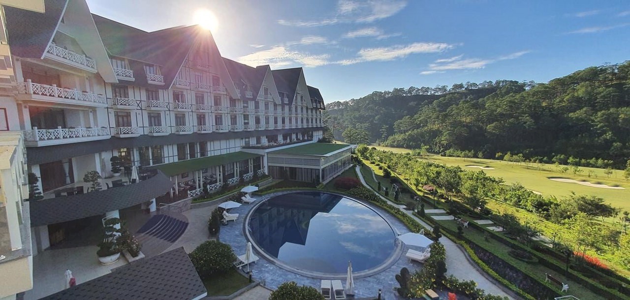 SAM Tuyen Lam Golf Club (