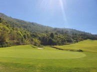SAM Tuyen Lam Golf Club