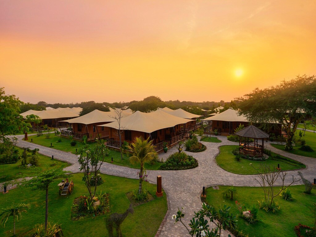 Bagan Lodge