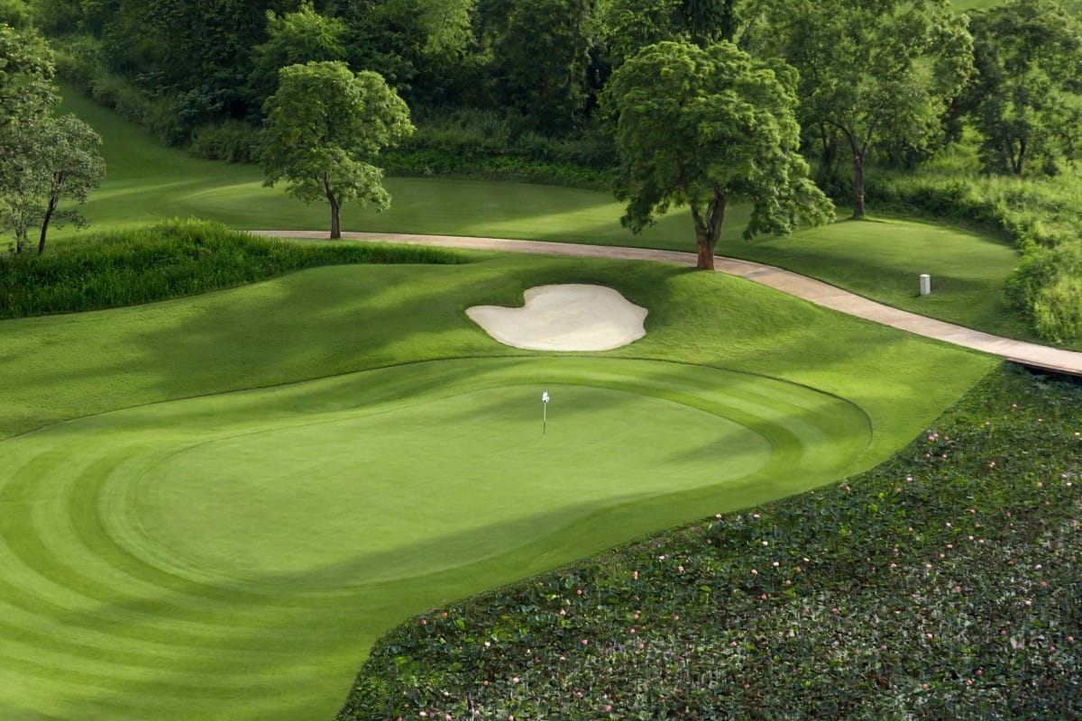 Kirimaya Championship Course by Jack Nicklaus, Khao Yai - green
