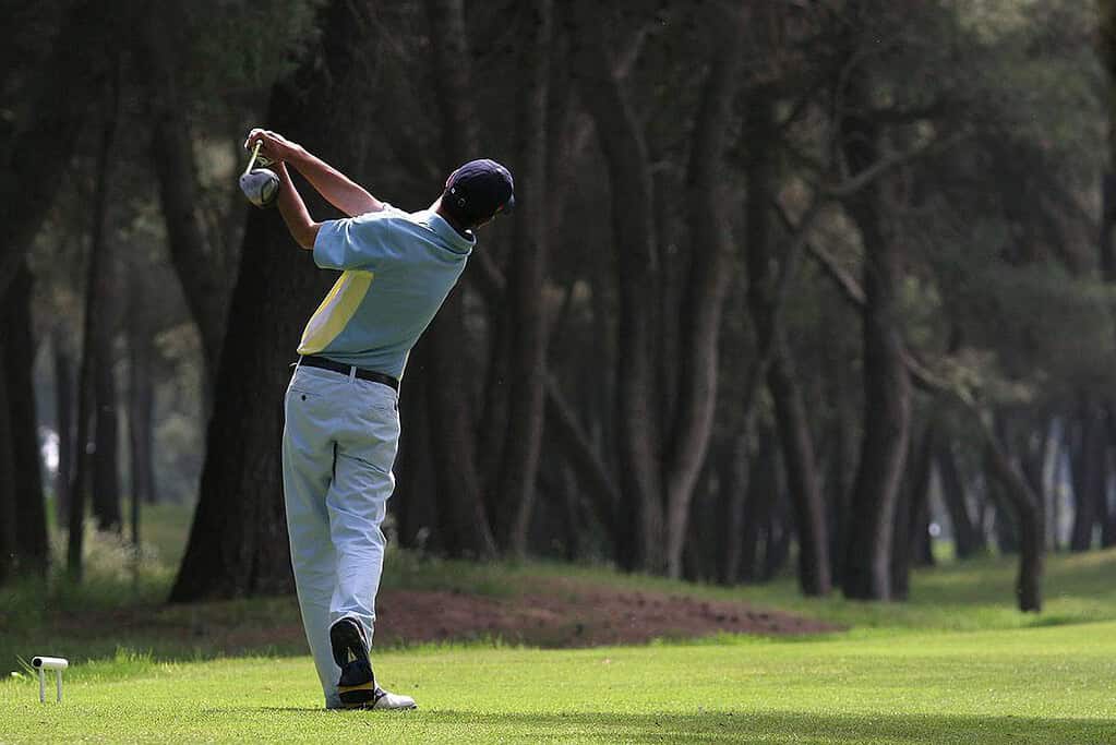 Putting sur les terrains de golf de Thaïlande