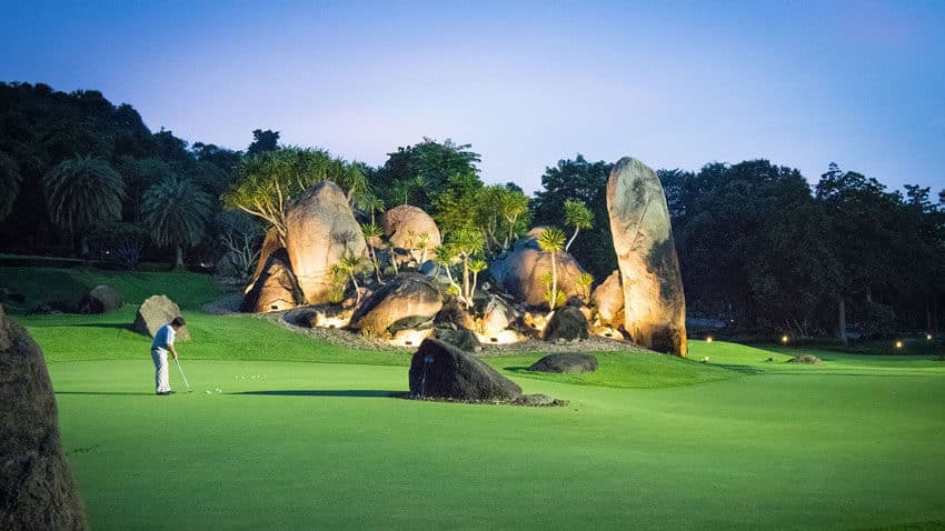 3. Terrain de golf de Laem Chabang
