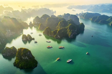 Circuit de golf dans la baie d'Halong